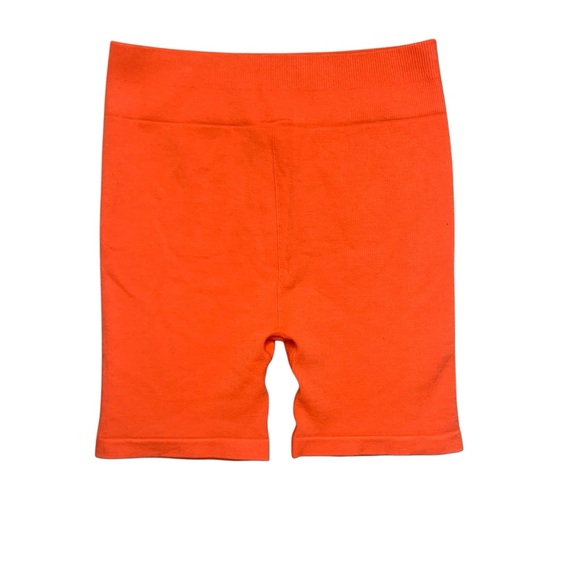 Fabletics NWT orange high waisted seamless rib biker shorts
M - Picture 5 of 8